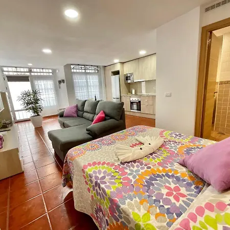 Apartment Slam